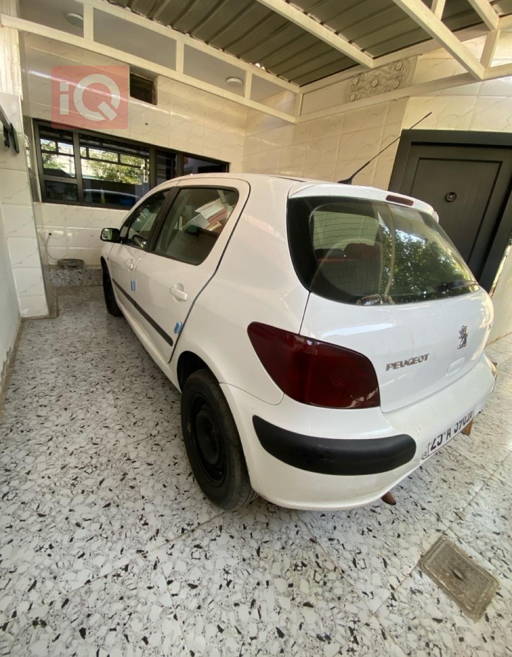 بيجو 307